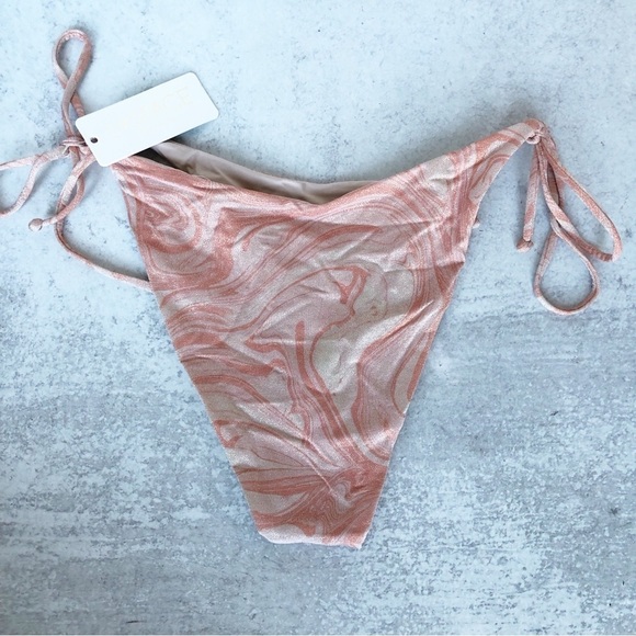 L Space Lizzie Top Bikini Set Shimmery Marble Swirl Pattern Size Medium - Picture 3 of 11